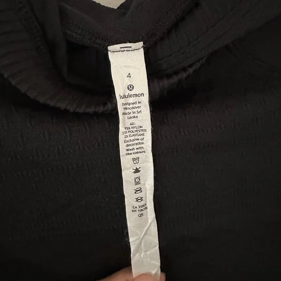 Long sleeve hooded lululemon top - Picture 3 of 3